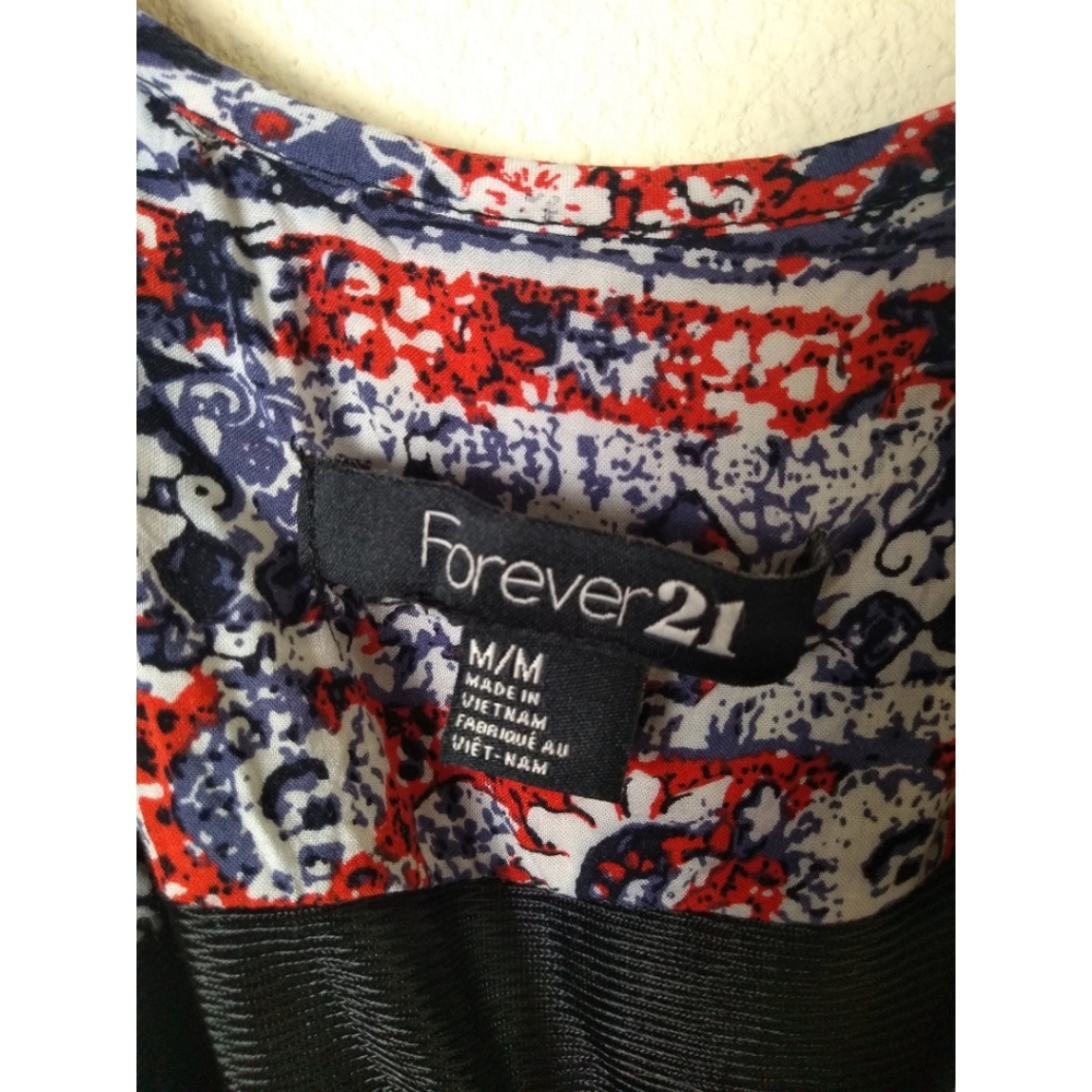 Forever 21 Red White Blue Floral Watercolor Rorschach Top - Picture 2 of 5